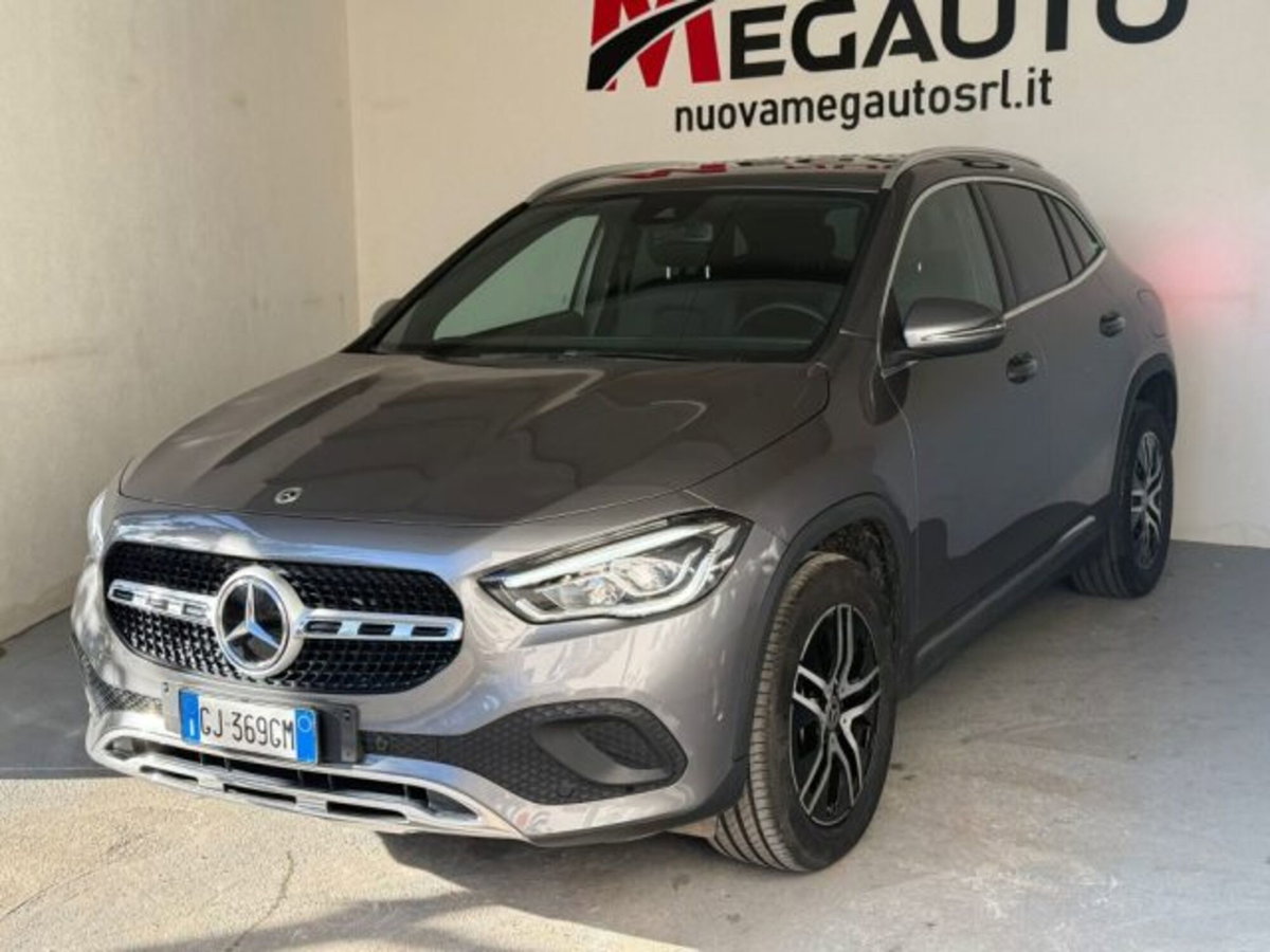 Mercedes-Benz GLA SUV 220 d Automatic Sport Plus (4)