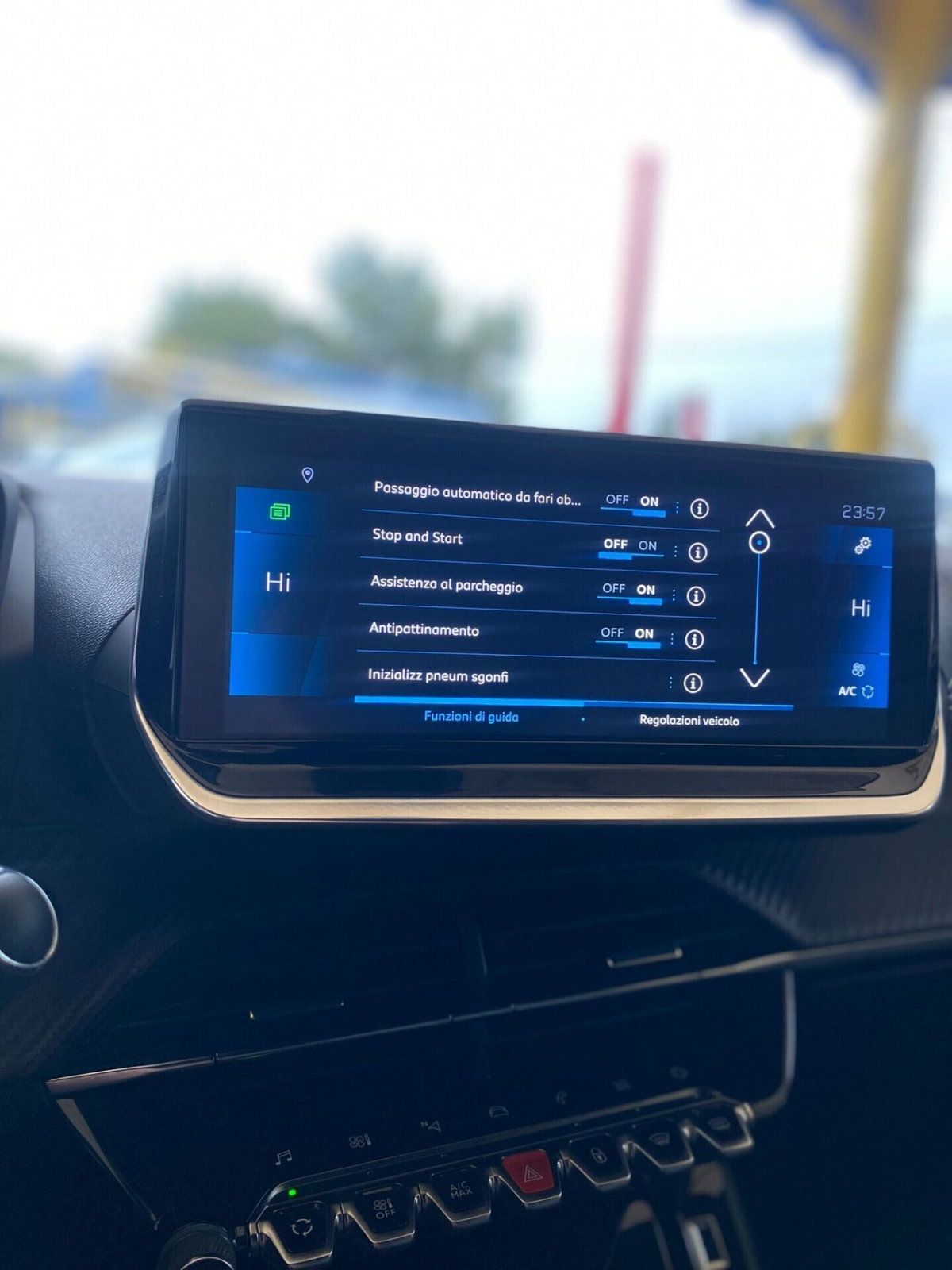 Peugeot 2008 BlueHDi 100 S&S GT Line (12)