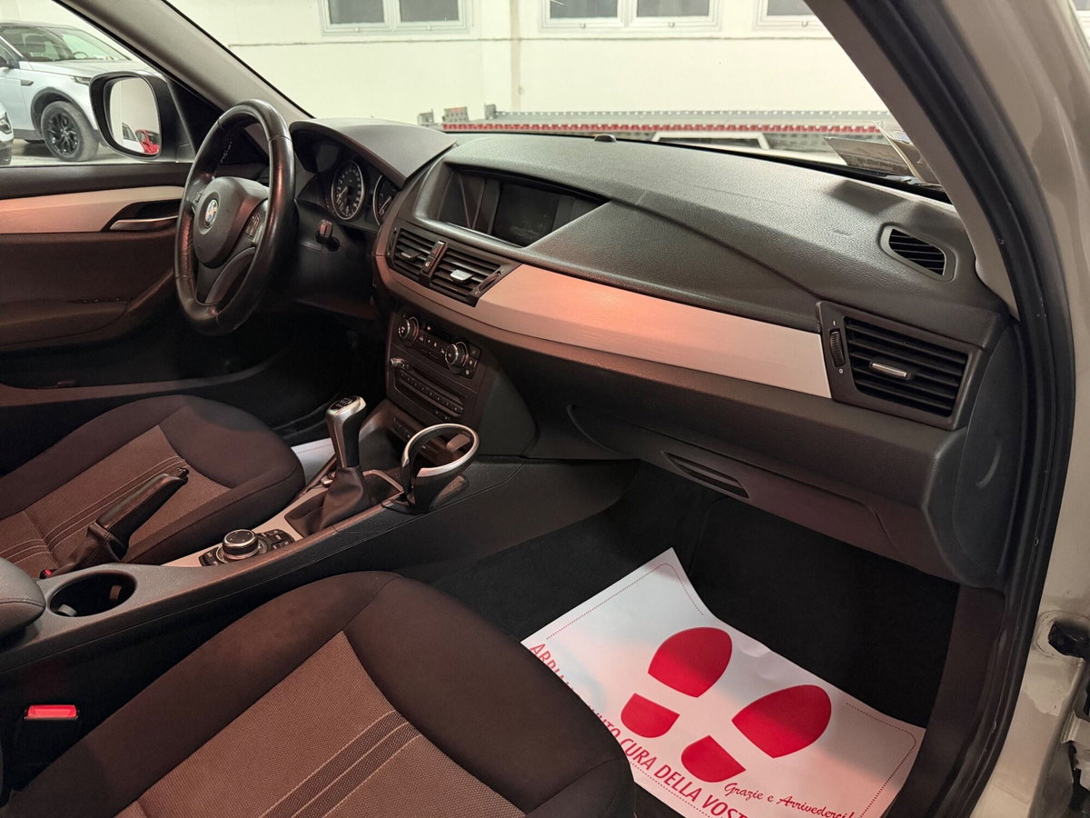 BMW X1 xDrive20d Futura (18)