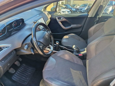 Peugeot 2008 VTi 120CV Allure (13)