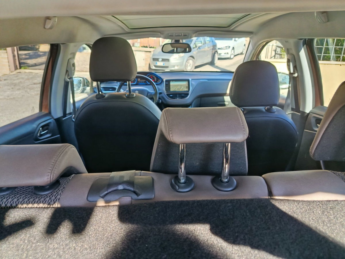 Peugeot 2008 VTi 120CV Allure (20)
