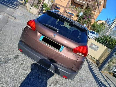 Peugeot 2008 VTi 120CV Allure (9)