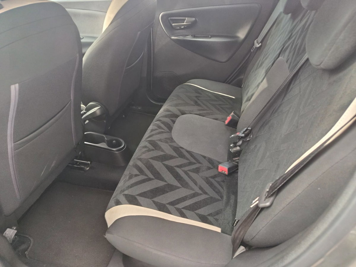 Lancia Ypsilon 1.2 69 CV 5 porte GPL Ecochic Gold (20)