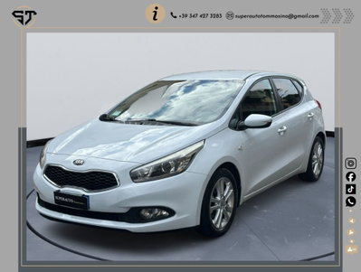Kia Ceed 1.6 CRDi 115 CV DCT 5p. Business Class (2)