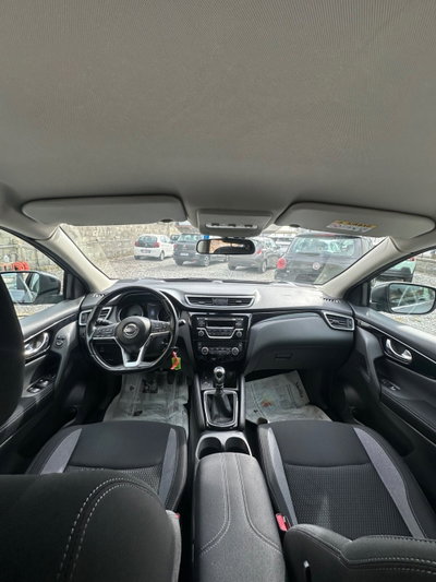 Nissan Qashqai 1.5 dCi Acenta (10)