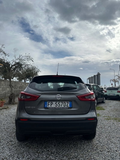 Nissan Qashqai 1.5 dCi Acenta (5)
