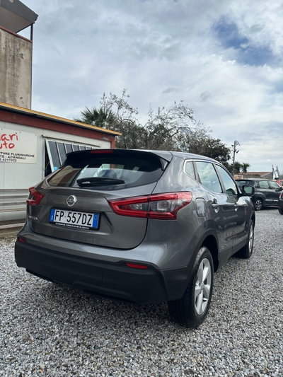 Nissan Qashqai 1.5 dCi Acenta (6)