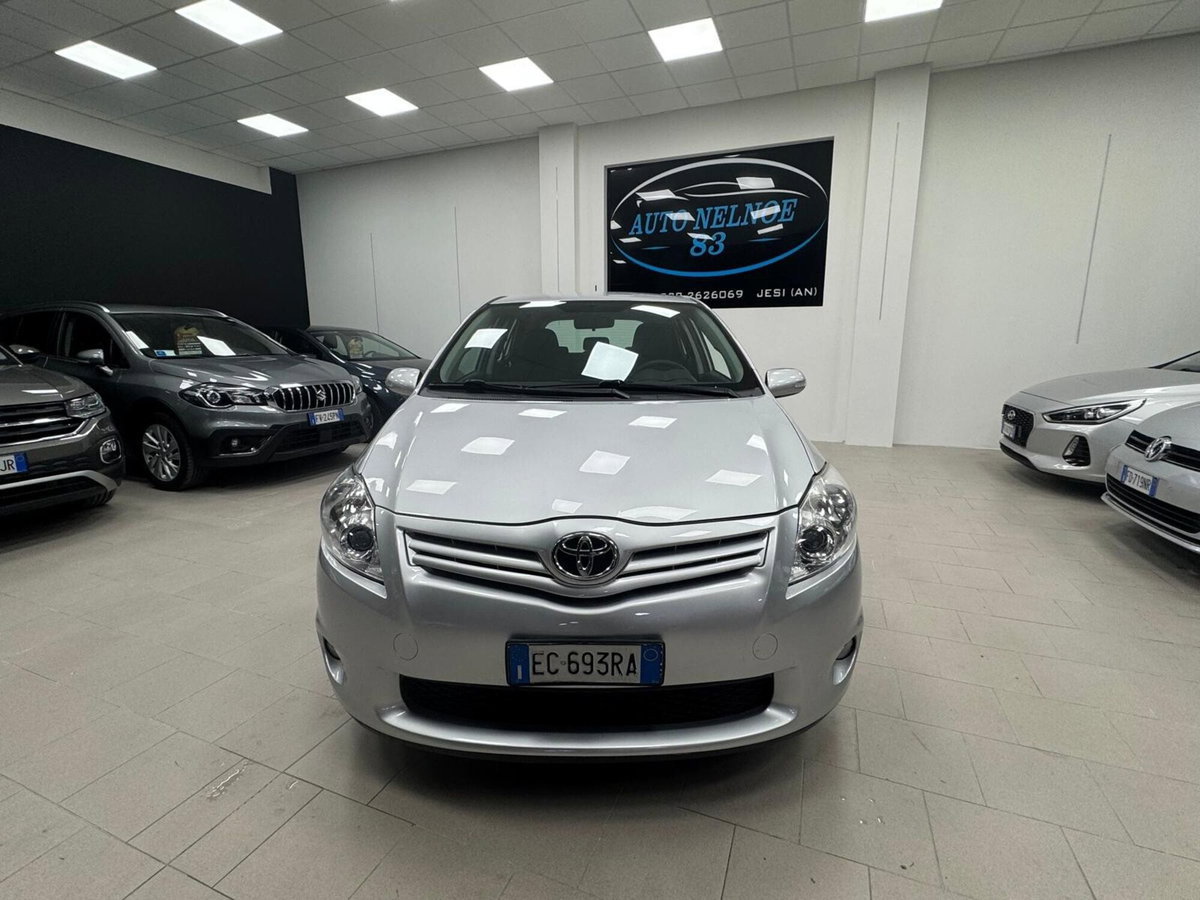 Toyota Auris 1.4 D-4D 5 porte Sol