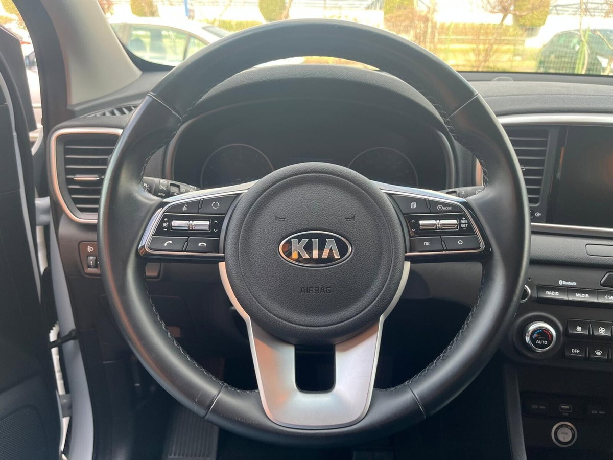 Kia Sportage 1.6 ECOGPL 2WD Urban (9)