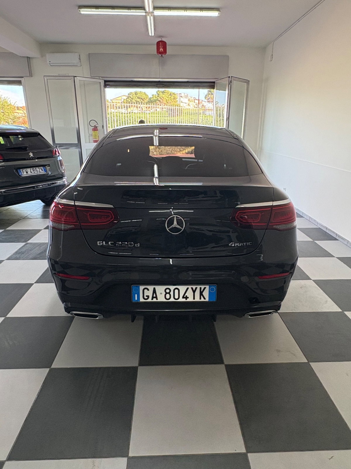 Mercedes-Benz GLC SUV 220 d 4Matic Premium Plus (2)