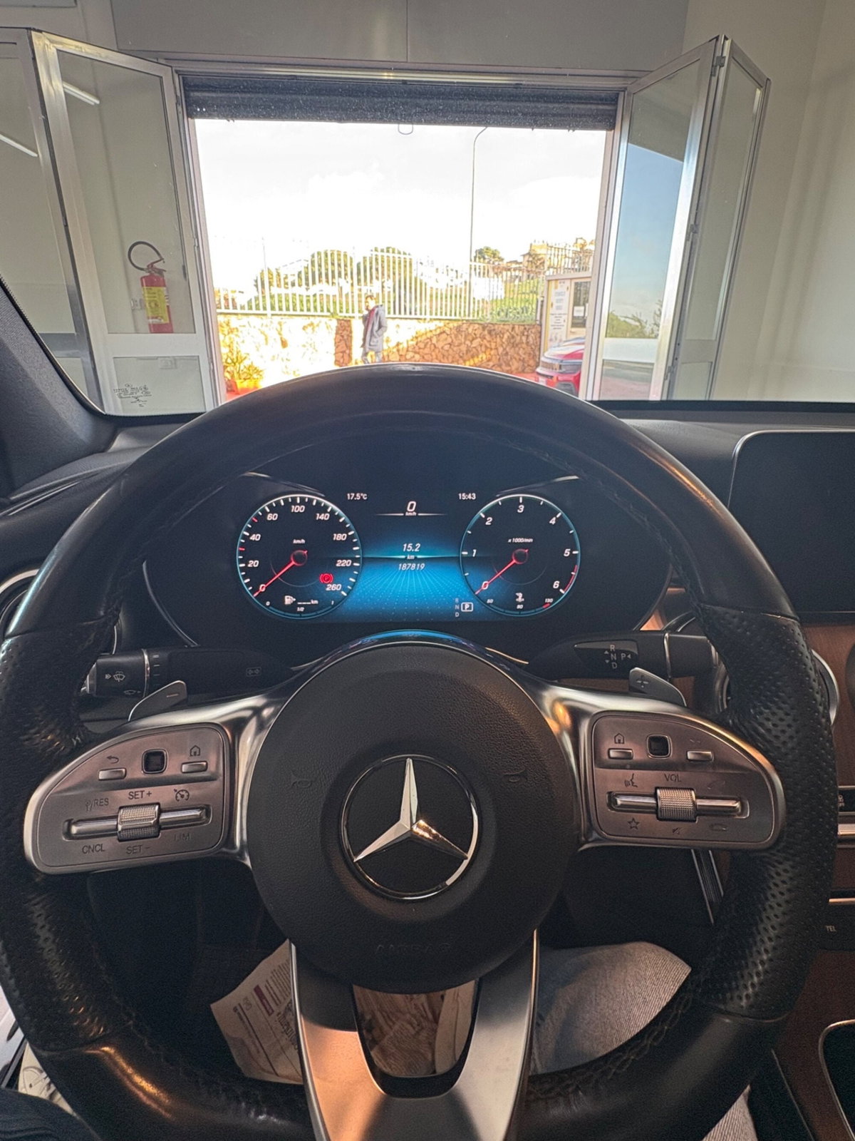 Mercedes-Benz GLC SUV 220 d 4Matic Premium Plus (4)