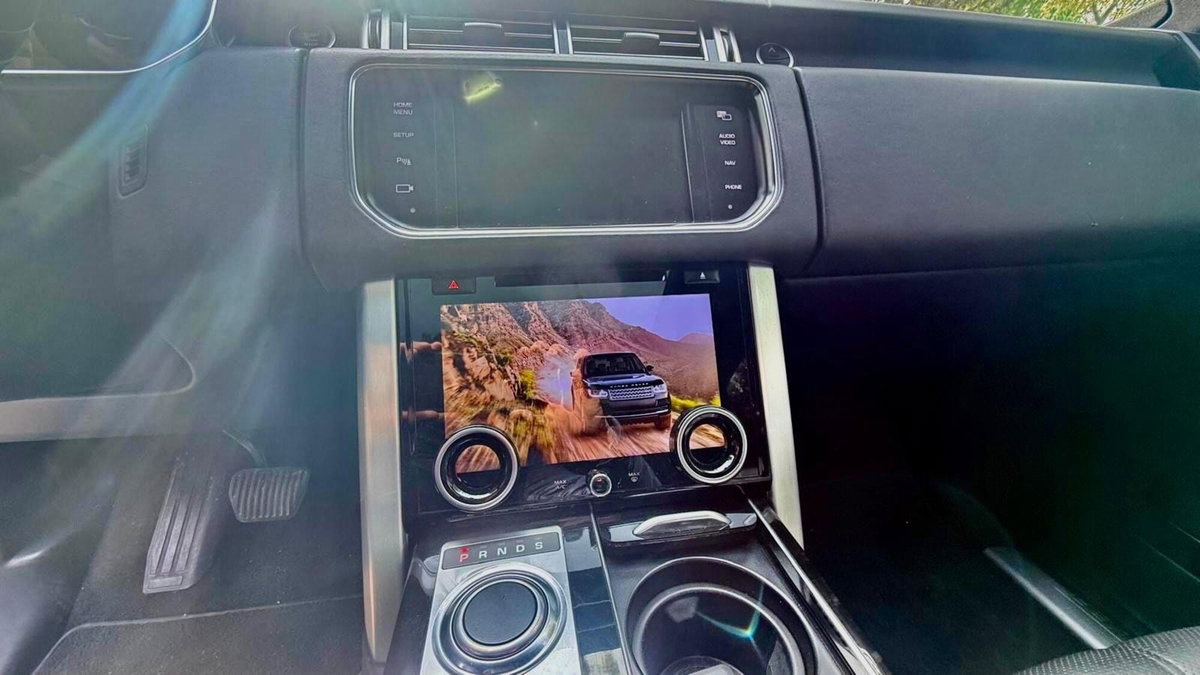 Land Rover Range Rover 3.0 TDV6 Vogue (14)