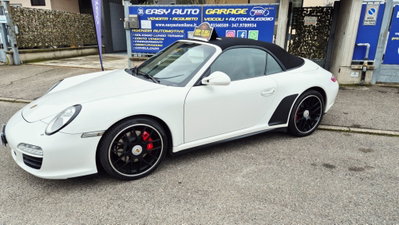 Porsche 911 Cabrio Carrera 4 GTS (2)