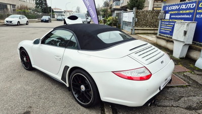 Porsche 911 Cabrio Carrera 4 GTS (3)