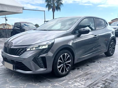 Renault Clio TCe 90 CV 5 porte Techno usata