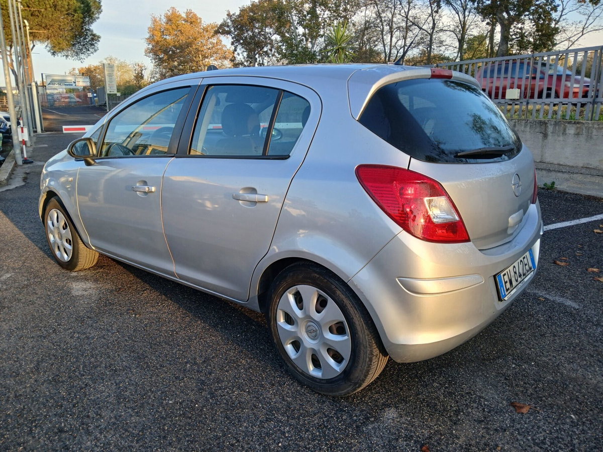 Opel Corsa 1.3 CDTI 5 porte (7)