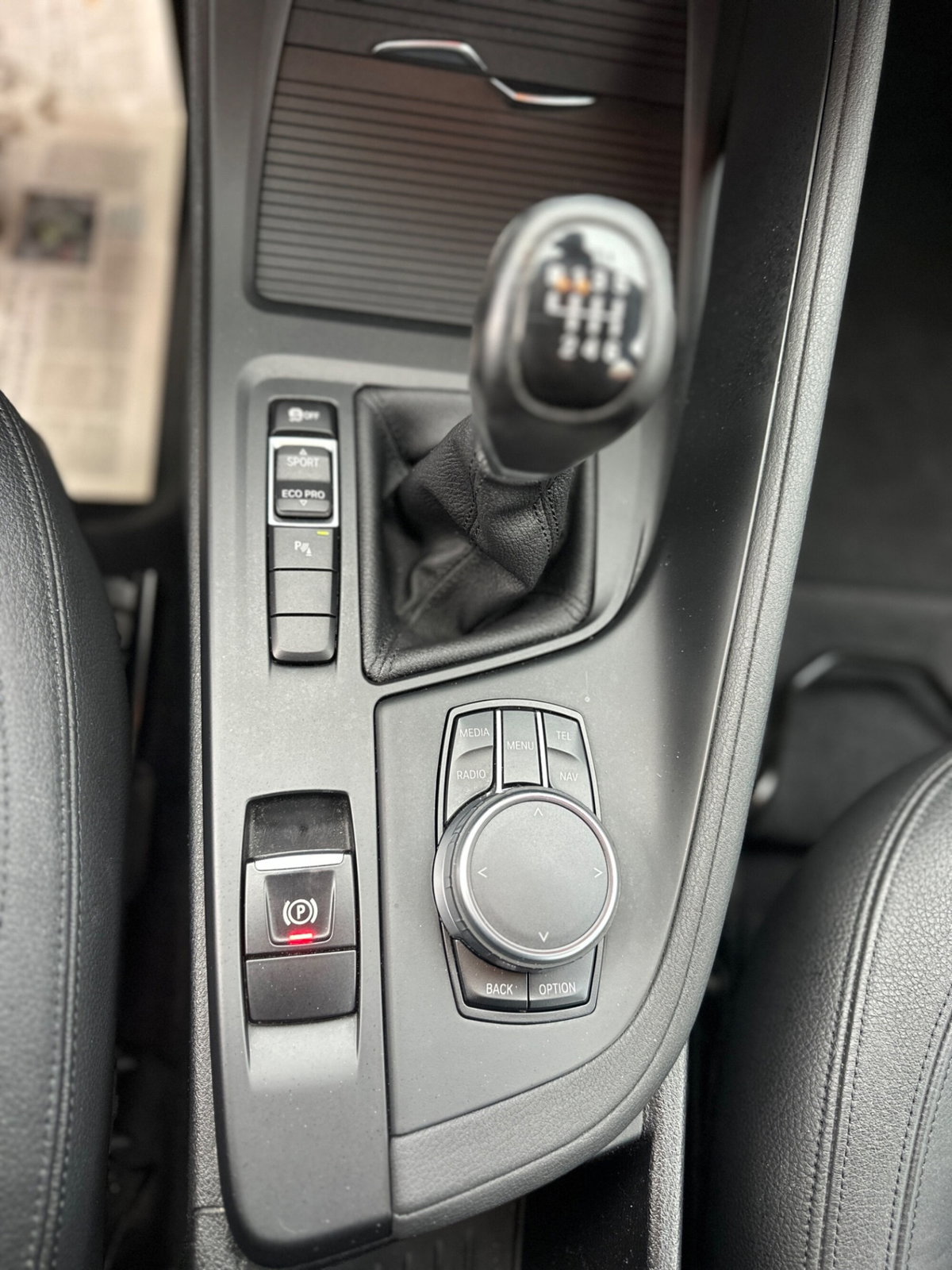 BMW X1 sDrive18d Advantage (14)
