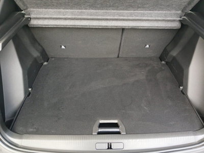 Peugeot 2008 PureTech 130 S&S EAT8 Allure Pack (18)