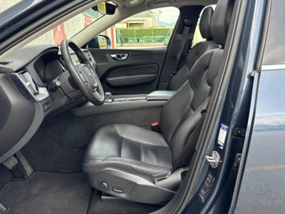 Volvo XC60 T6 Recharge AWD Plug-in Hybrid Inscription (11)