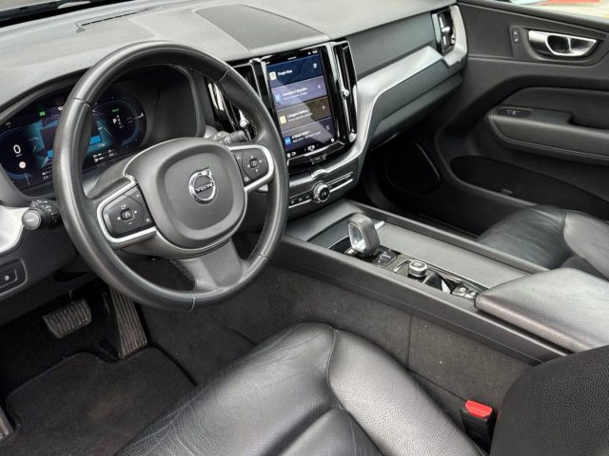 Volvo XC60 T6 Recharge AWD Plug-in Hybrid Inscription (9)