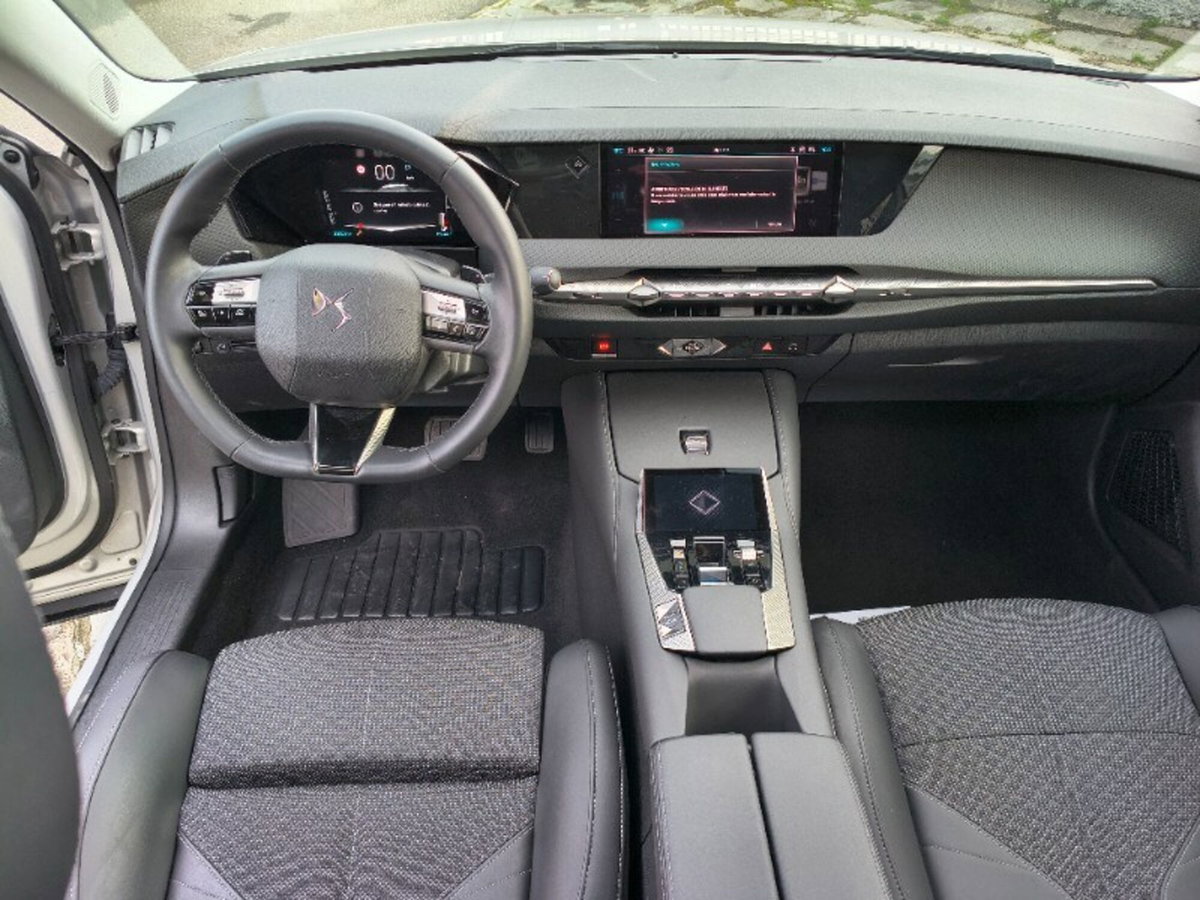 Ds DS 4 1.2 hybrid Pallas auto (11)
