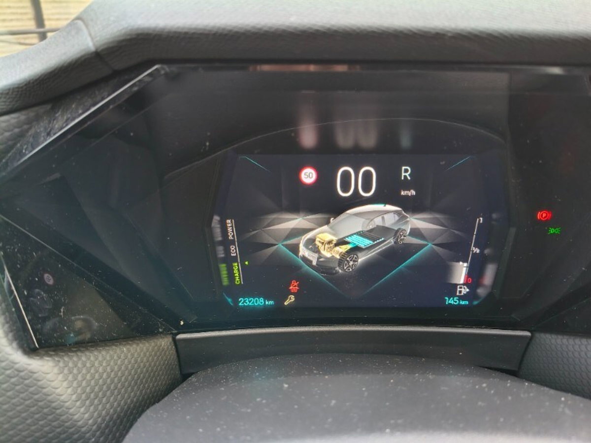 Ds DS 4 1.2 hybrid Pallas auto (13)