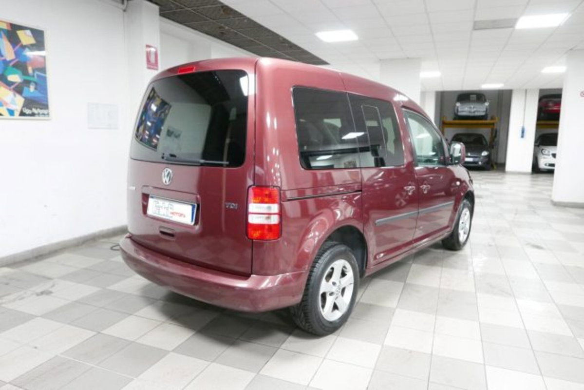 Volkswagen Caddy 1.6 TDI 75 CV 5p. Trendline (4)