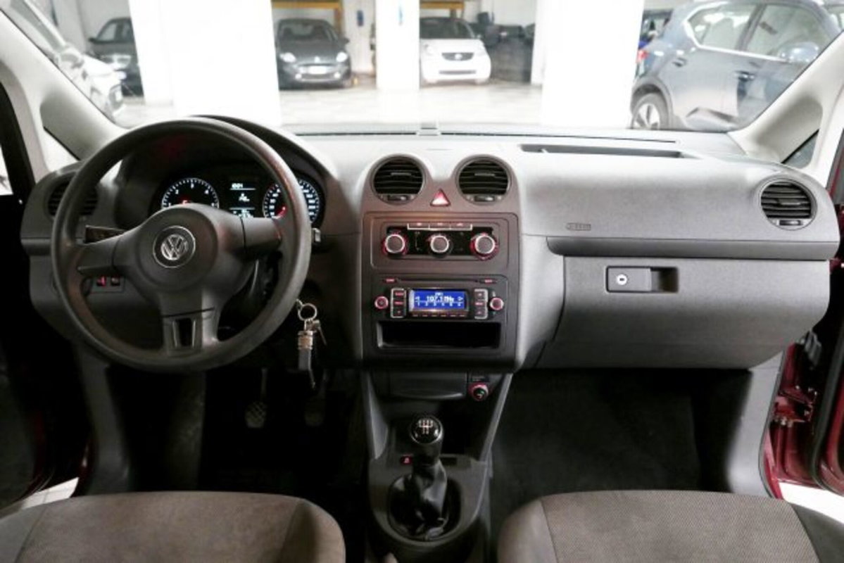 Volkswagen Caddy 1.6 TDI 75 CV 5p. Trendline (7)