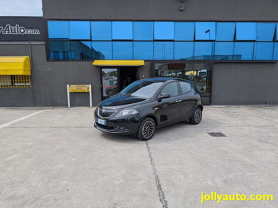 Lancia Ypsilon 1.0 FireFly 5 porte S&S Hybrid Gold Plus usata