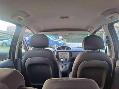 Lancia Musa 1.4 Platino Ecochic GPL (20)