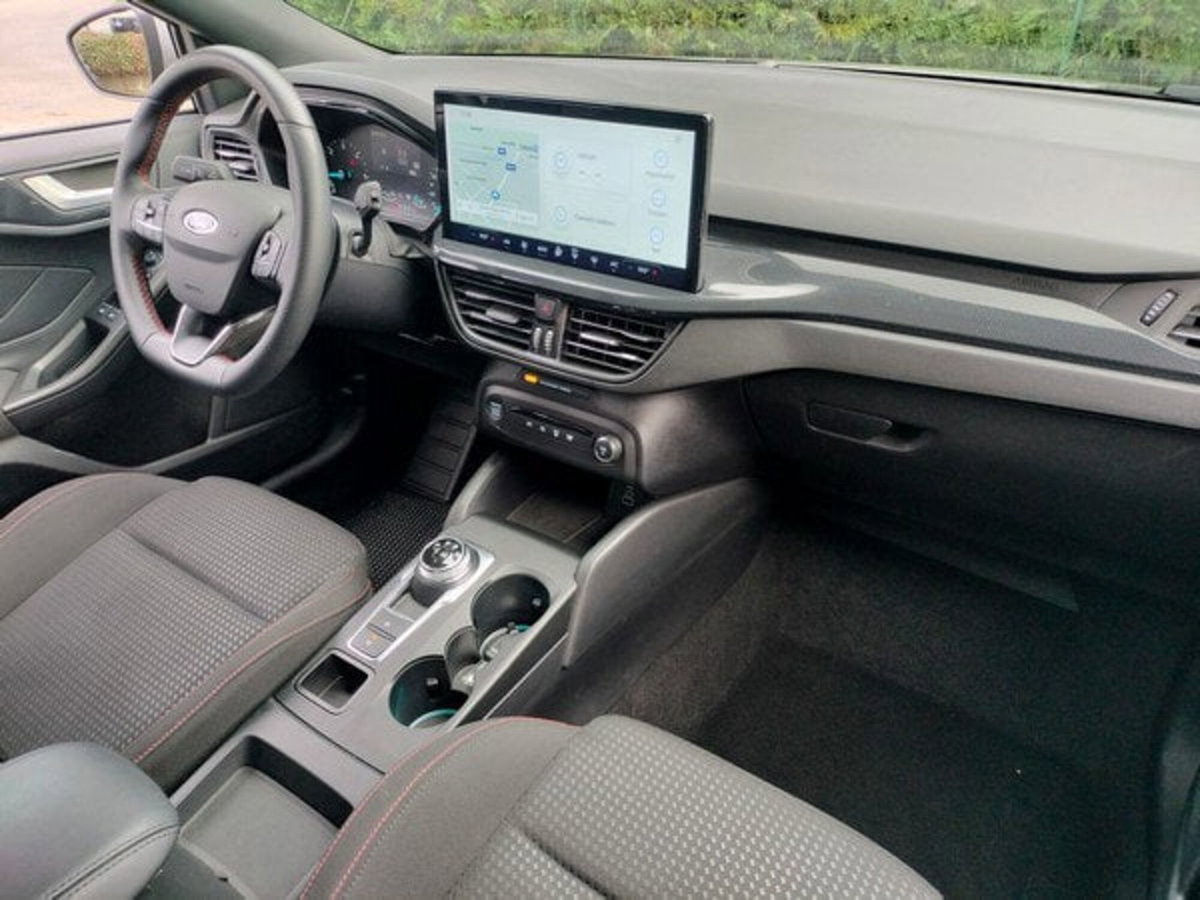 Ford Focus Station Wagon 1.5 ecoblue ST-Line X 115cv auto (20)