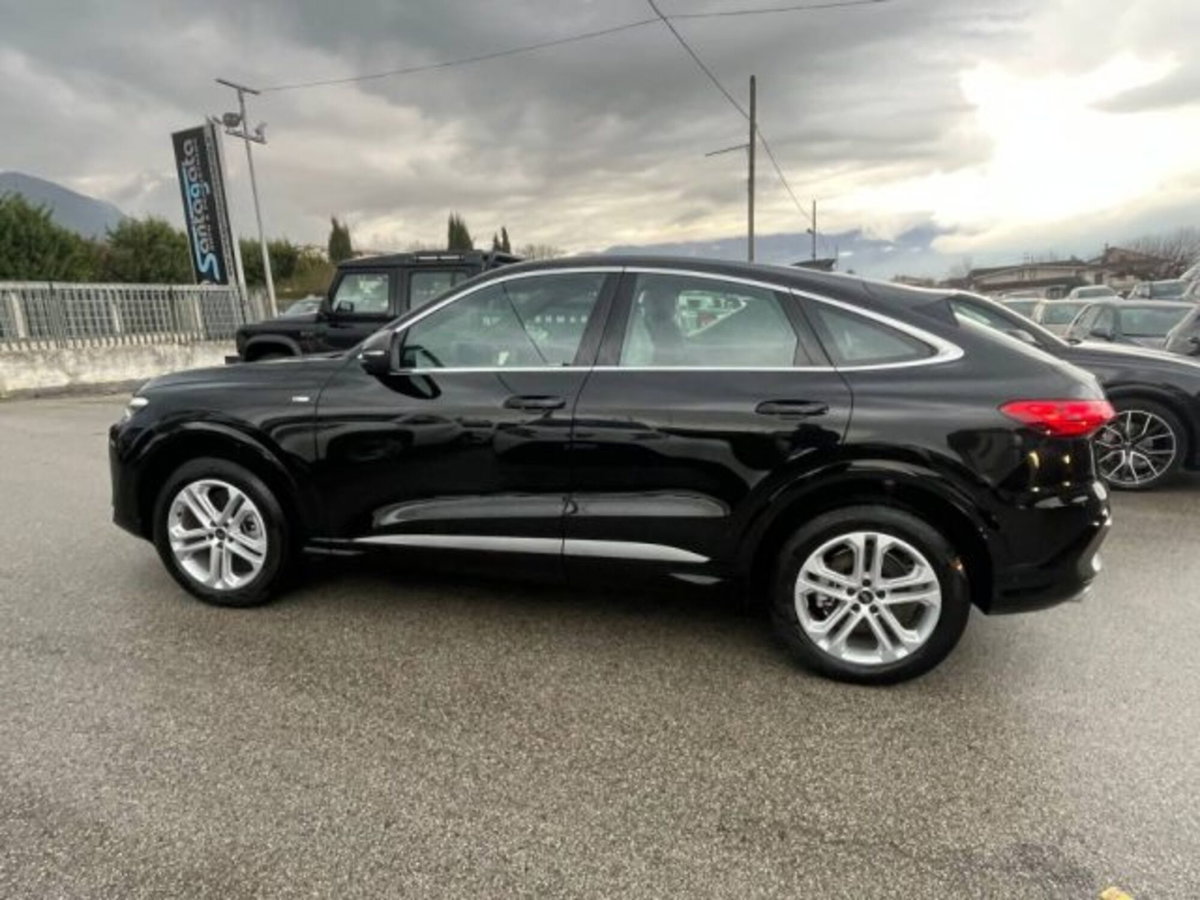 Audi Q5 Sportback 40 2.0 tdi mhev 12V S line Plus quattro s-tronic (6)