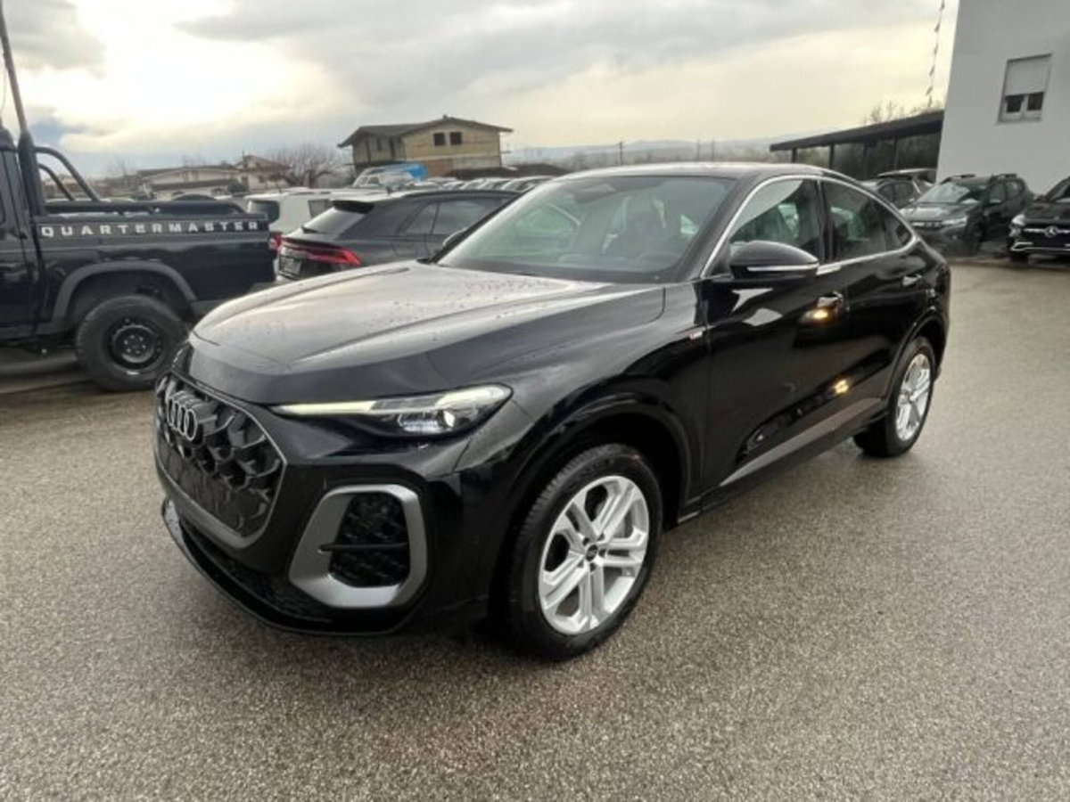 Audi Q5 Sportback 40 2.0 tdi mhev 12V S line Plus quattro s-tronic (7)