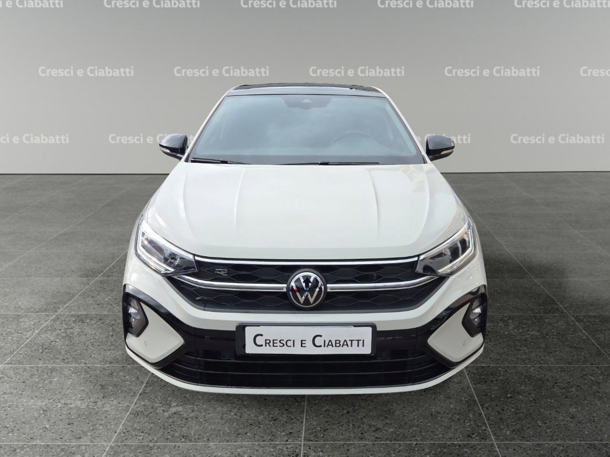 Volkswagen Taigo 1.5 tsi R-Line 150cv dsg (2)