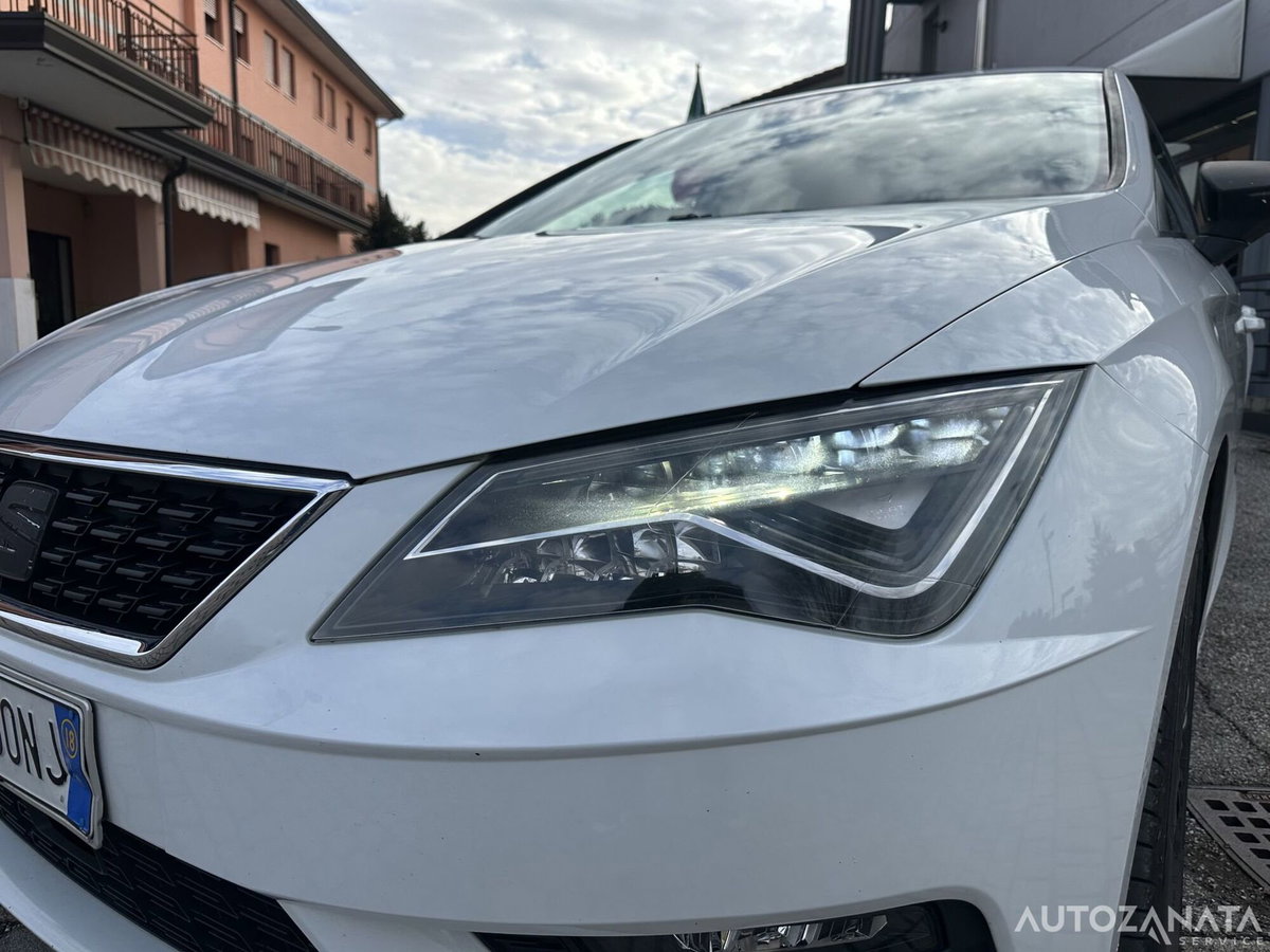 SEAT Leon 1.6 TDI 115 CV 5p. Business (16)