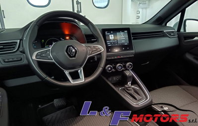Renault Clio Full Hybrid E-Tech 140 CV 5 porte E-Tech (12)