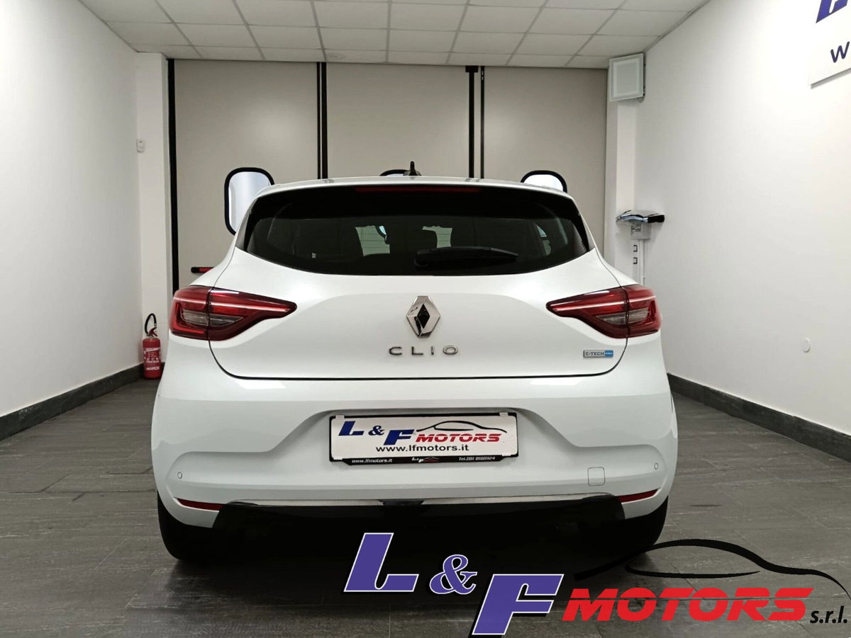 Renault Clio Full Hybrid E-Tech 140 CV 5 porte E-Tech (6)