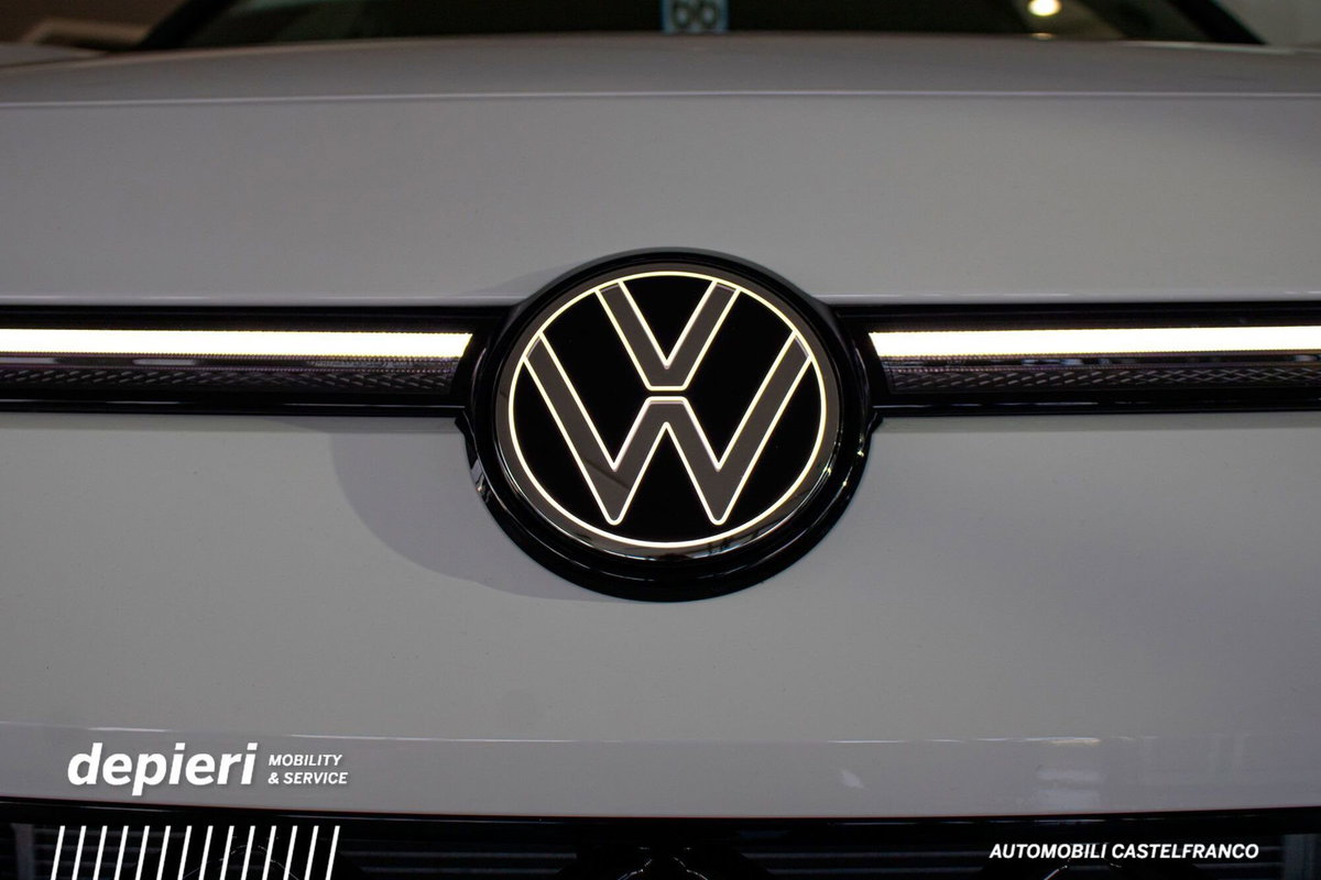 Volkswagen T-Roc 1.5 etsi R-Line 150cv dsg (7)