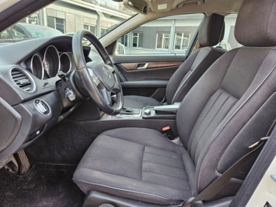 Mercedes-Benz Classe C Station Wagon 200 CDI BlueEFFICIENCY Elegance (8)