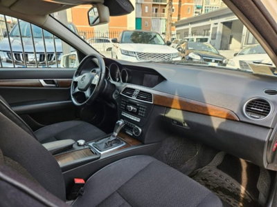 Mercedes-Benz Classe C Station Wagon 200 CDI BlueEFFICIENCY Elegance (9)