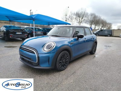 MINI Mini 1.5 Cooper Essential 5 porte usata