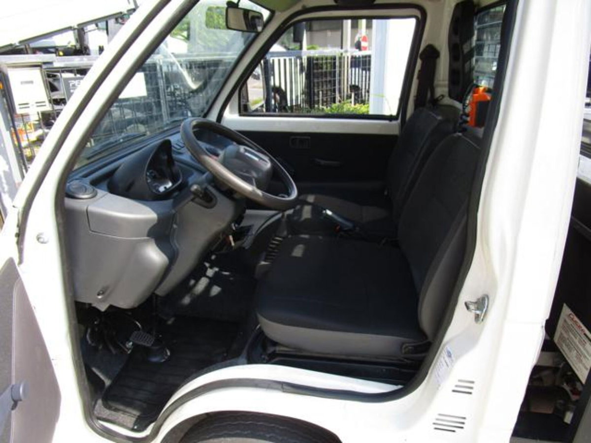 Piaggio Porter Telaio 1.3 Cassonato Rib. lega Std (1,7t) (12)