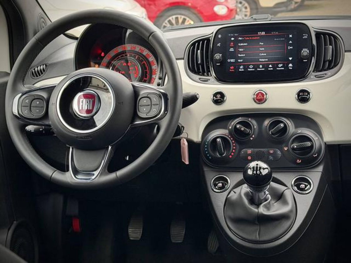 Fiat 500 1.0 Hybrid Club (20)