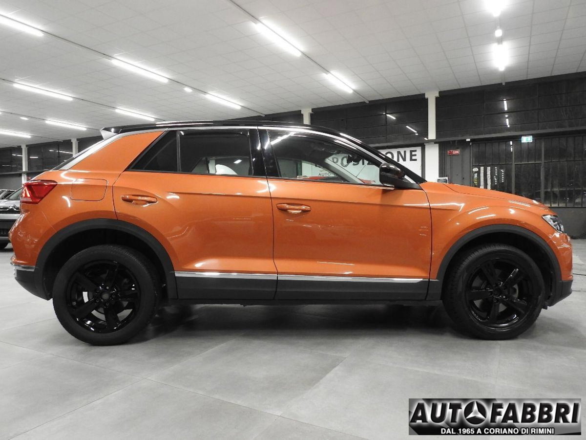 Volkswagen T-Roc 1.0 tsi Style 115cv (3)