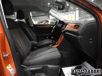 Volkswagen T-Roc 1.0 tsi Style 115cv (15)