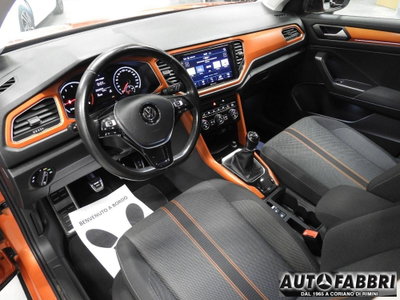 Volkswagen T-Roc 1.0 tsi Style 115cv (17)