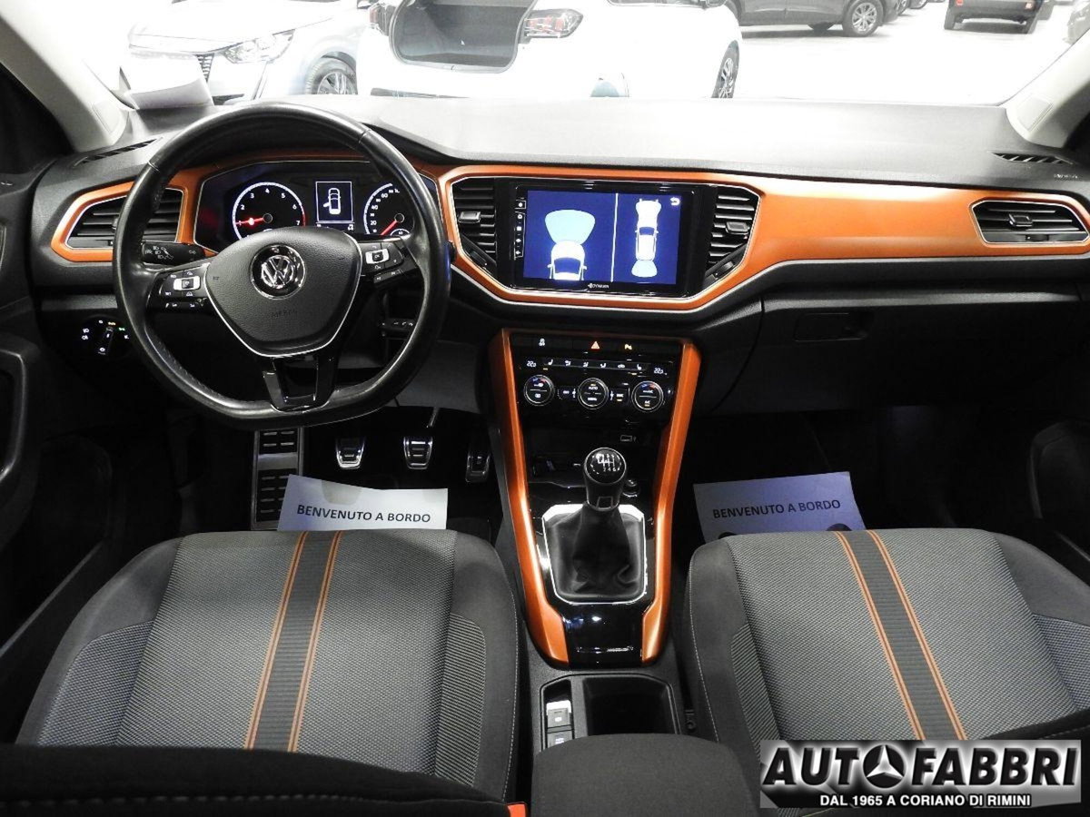 Volkswagen T-Roc 1.0 tsi Style 115cv (19)