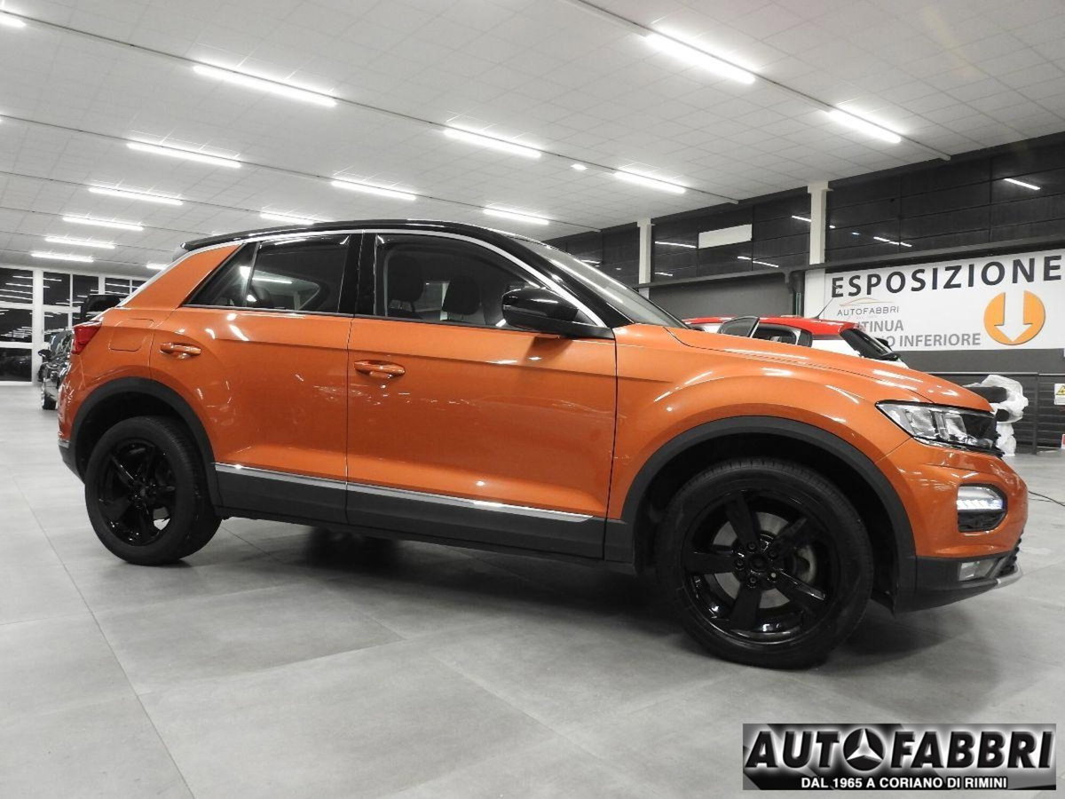 Volkswagen T-Roc 1.0 tsi Style 115cv (2)