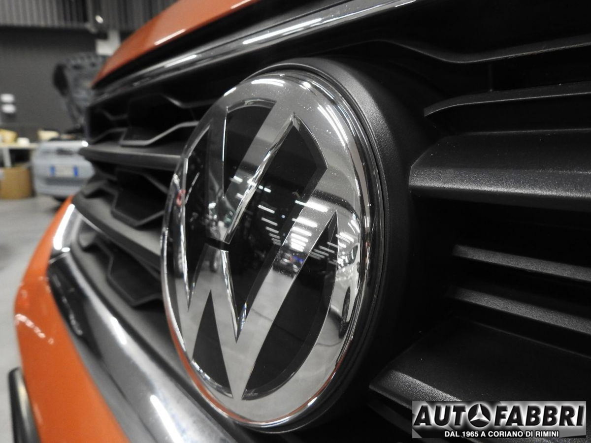 Volkswagen T-Roc 1.0 tsi Style 115cv (5)