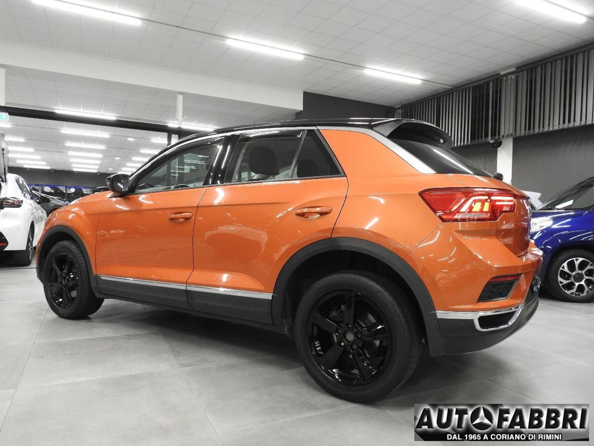 Volkswagen T-Roc 1.0 tsi Style 115cv (7)